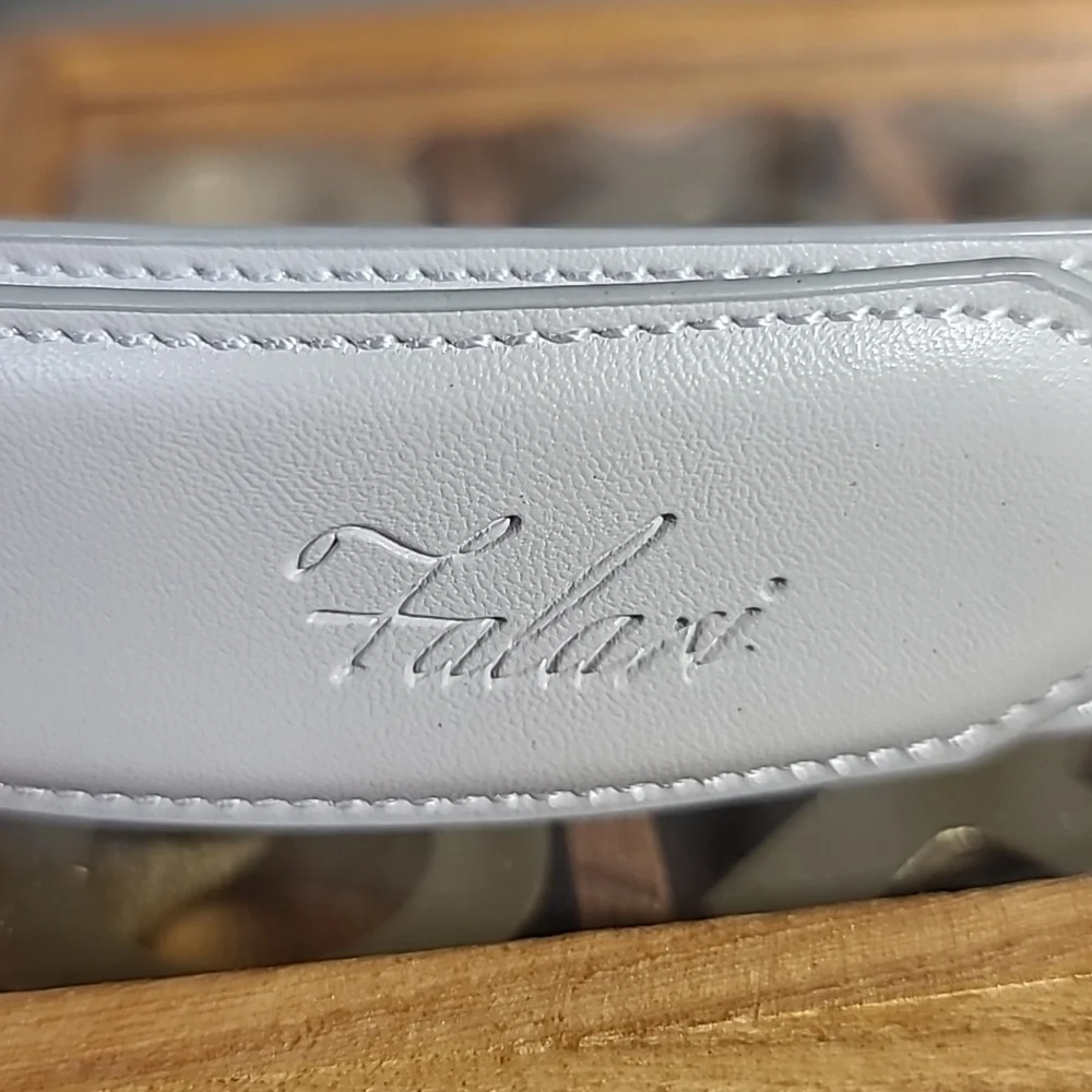 Falari Light Gray Men's Leather Belt - Classic Smooth Finish